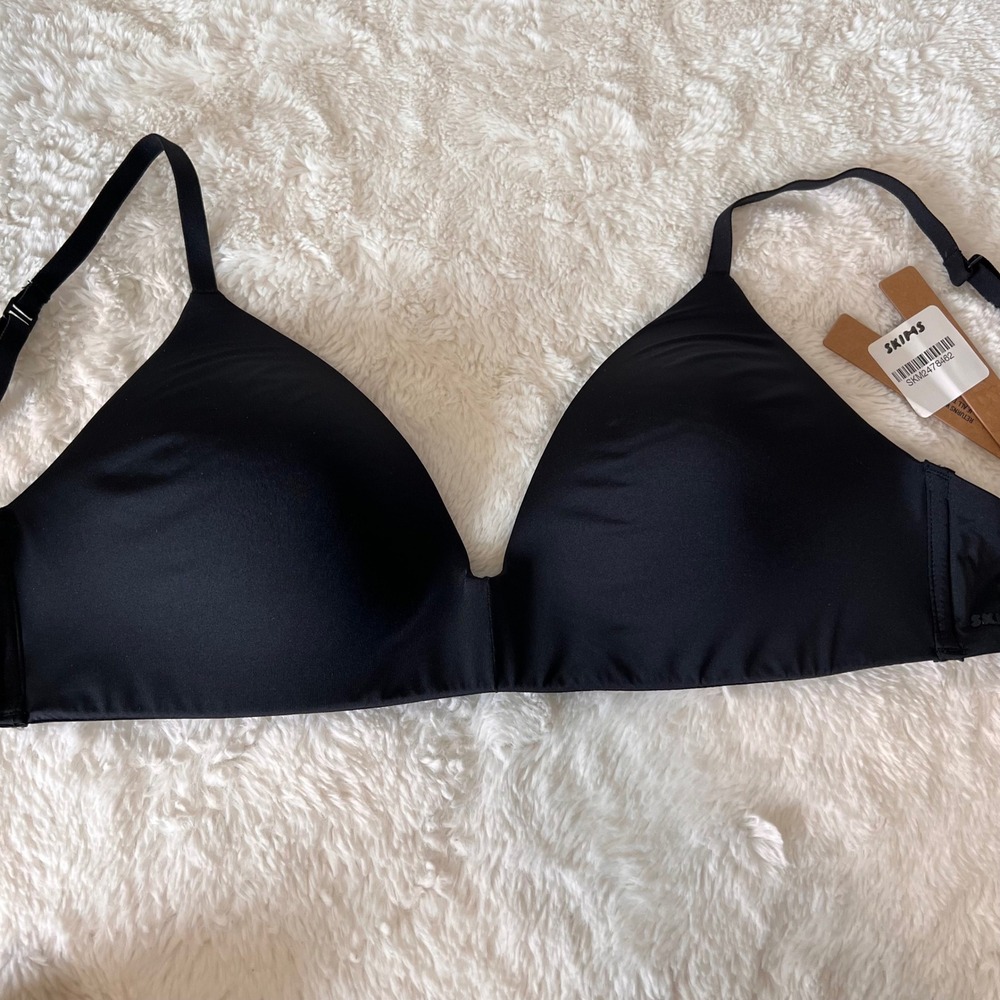 SKIMS Black Wireless Triangle Bra